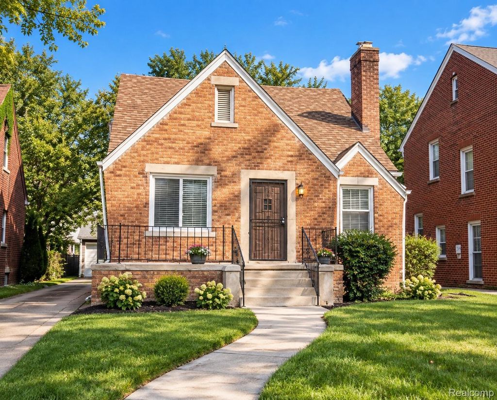 16151 Ferguson Street, Detroit