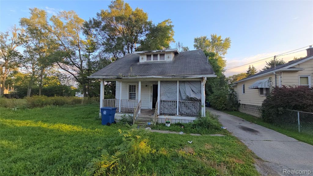 2418 Bewick Street, Saginaw