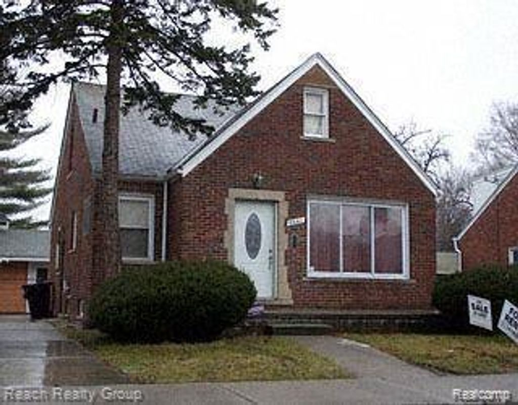 19441 Fenelon Street, Detroit