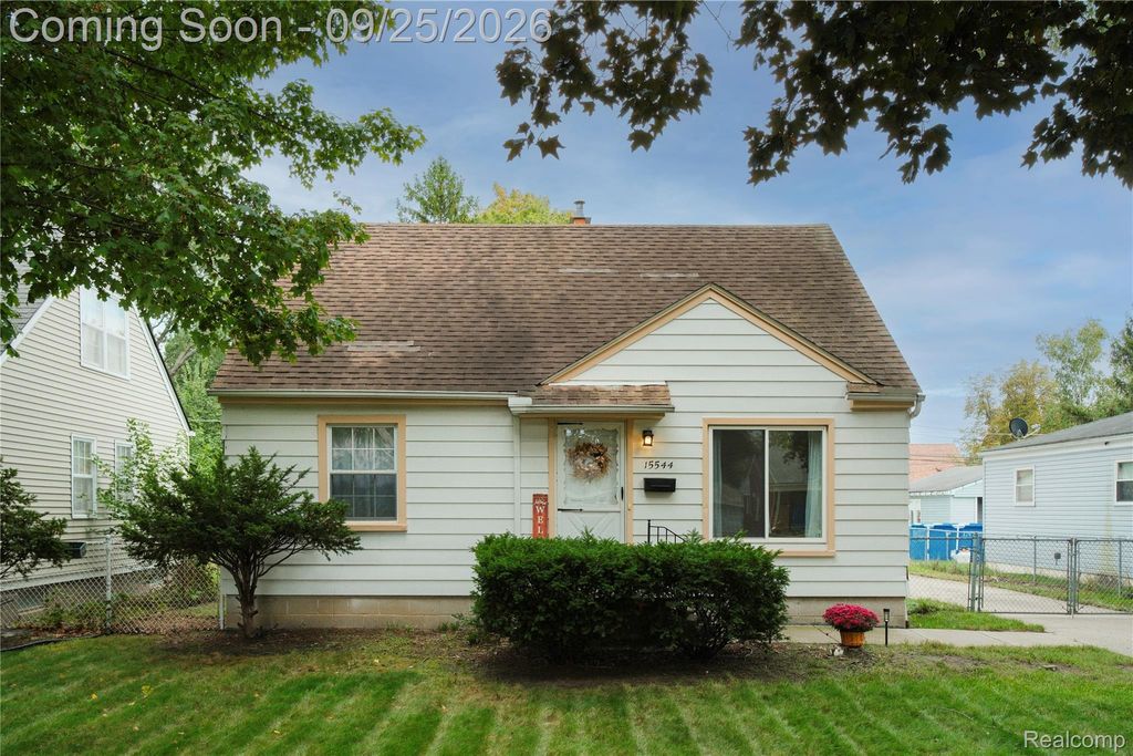 15544 Gaylord, Redford charter township