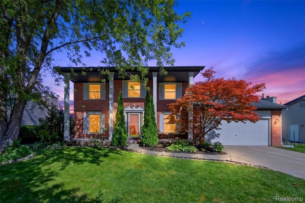 849 Chatham Drive, Milford village