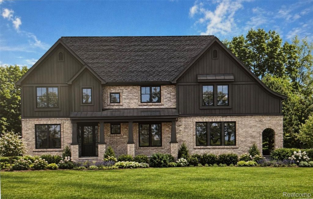 1206 Coach House Lane E, South Lyon