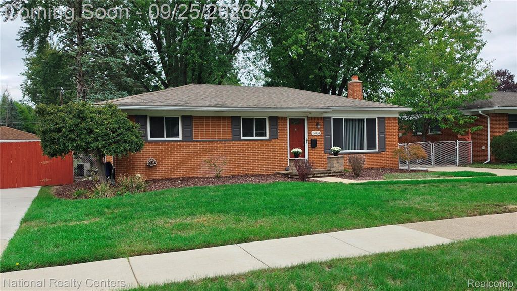 27636 Shiawassee Road, Farmington Hills