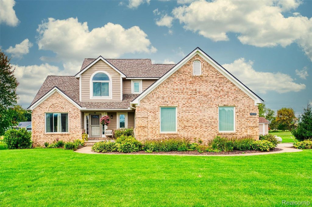 9257 Schrepfer Road, Howell