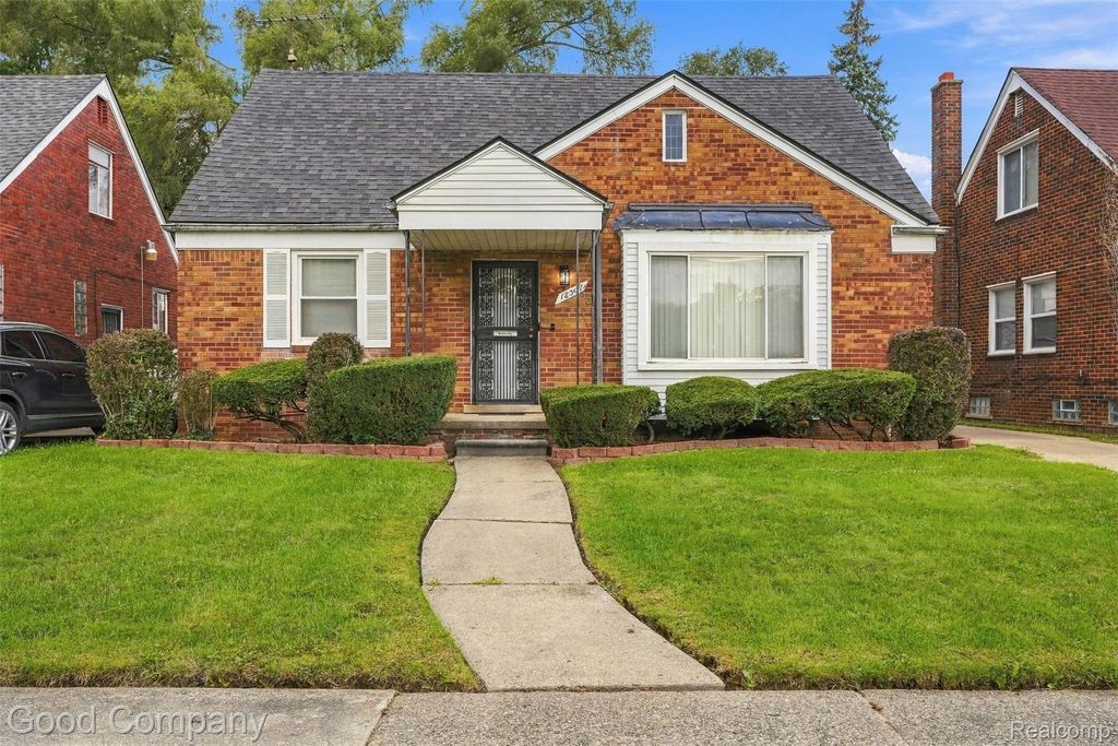 18307 Mark Twain Street, Detroit