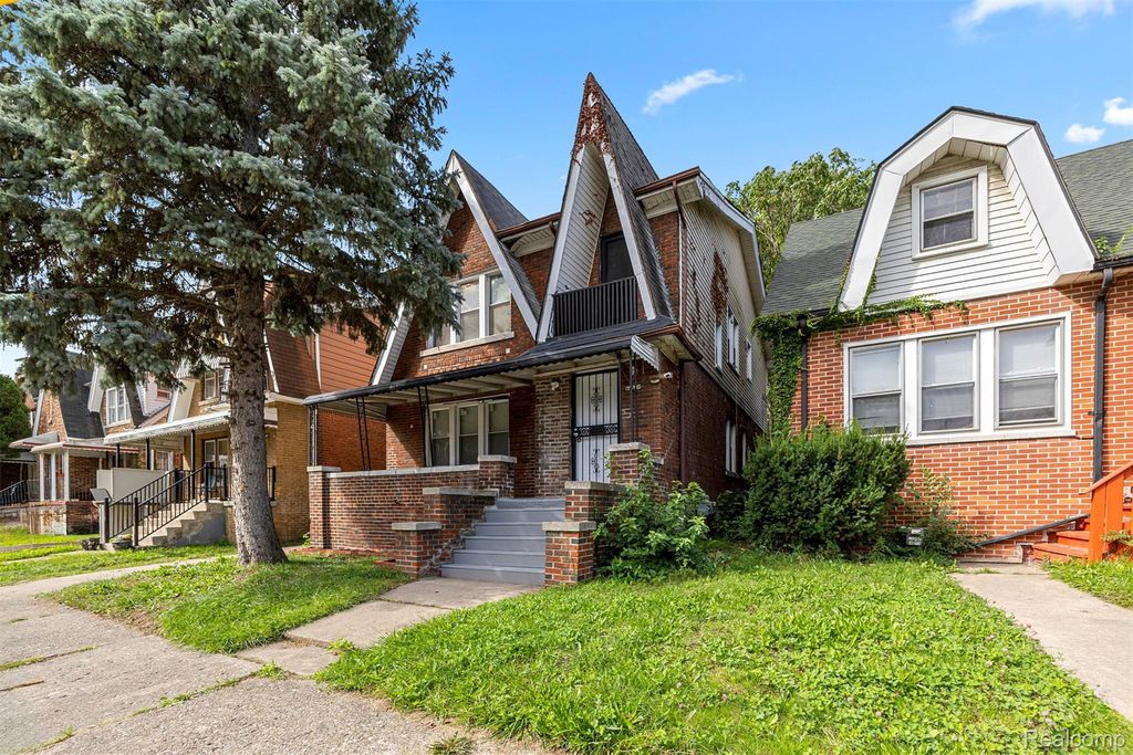 14067 Cherrylawn Street, Detroit