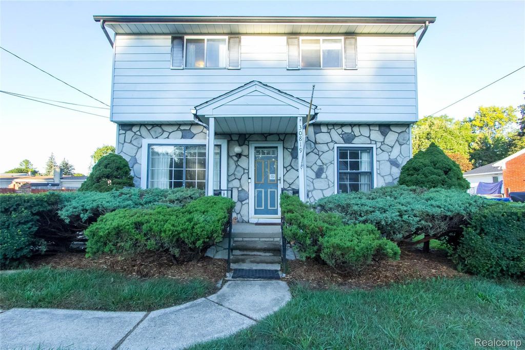 30819 Lund Avenue, Warren