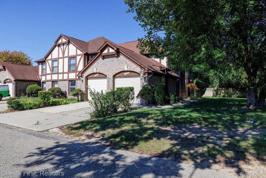 19350 W 11 Mile Road, Lathrup Village