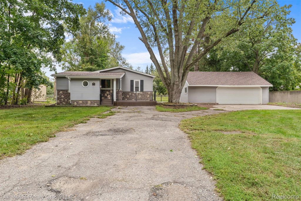 35520 Ronald Street, Romulus