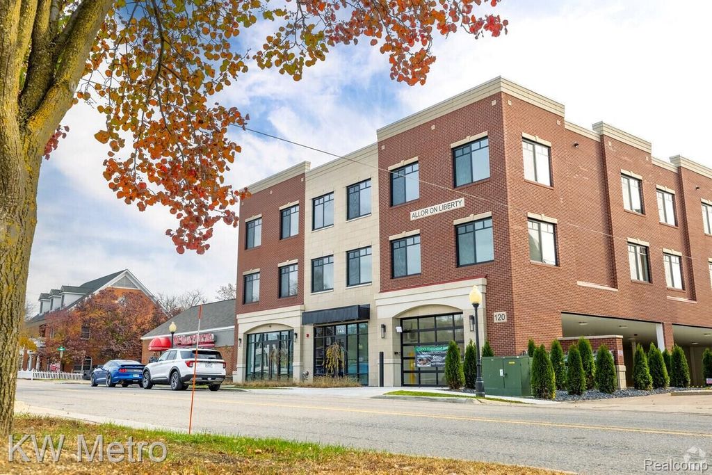120 E Liberty Street 202, Milford