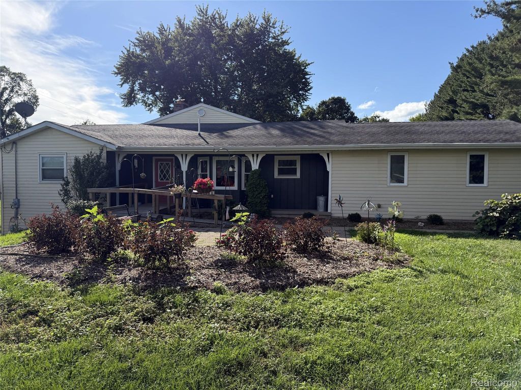 10785 Burlingame Avenue Sw, Byron Center
