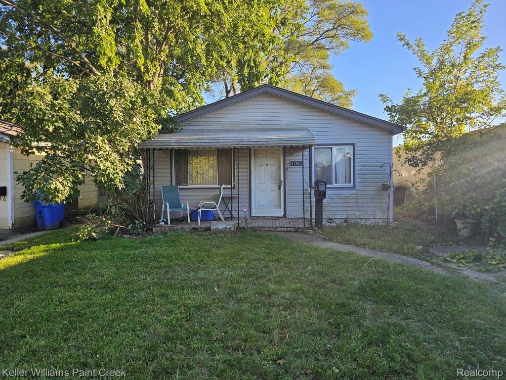 11204 Fisher Avenue, Warren