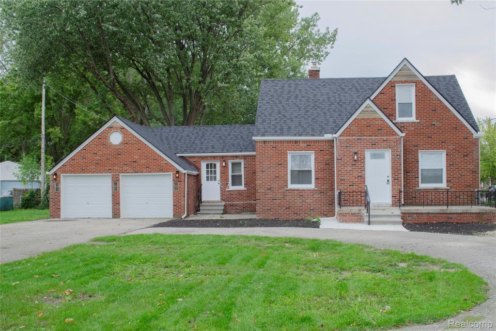 15960 Martin Road, Roseville