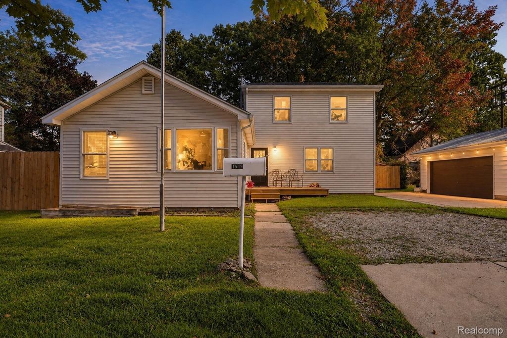 1519 Eastward Street, Alma