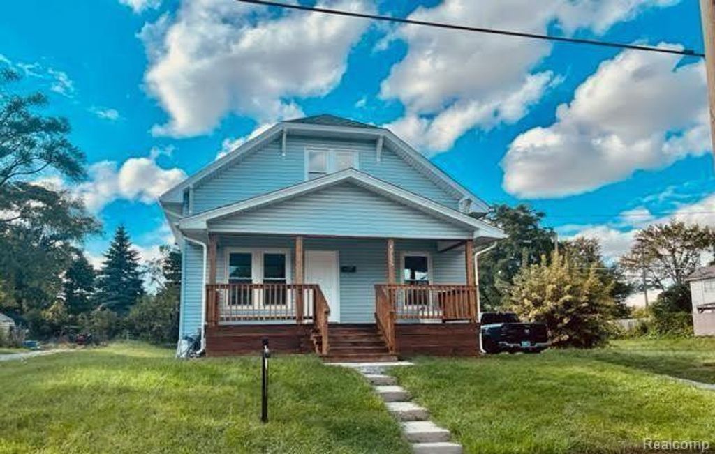 42655 Matter Place, Clinton Twp