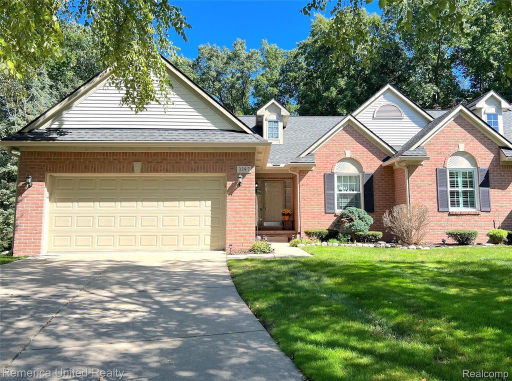 3397 Dewdrop Lane, Howell