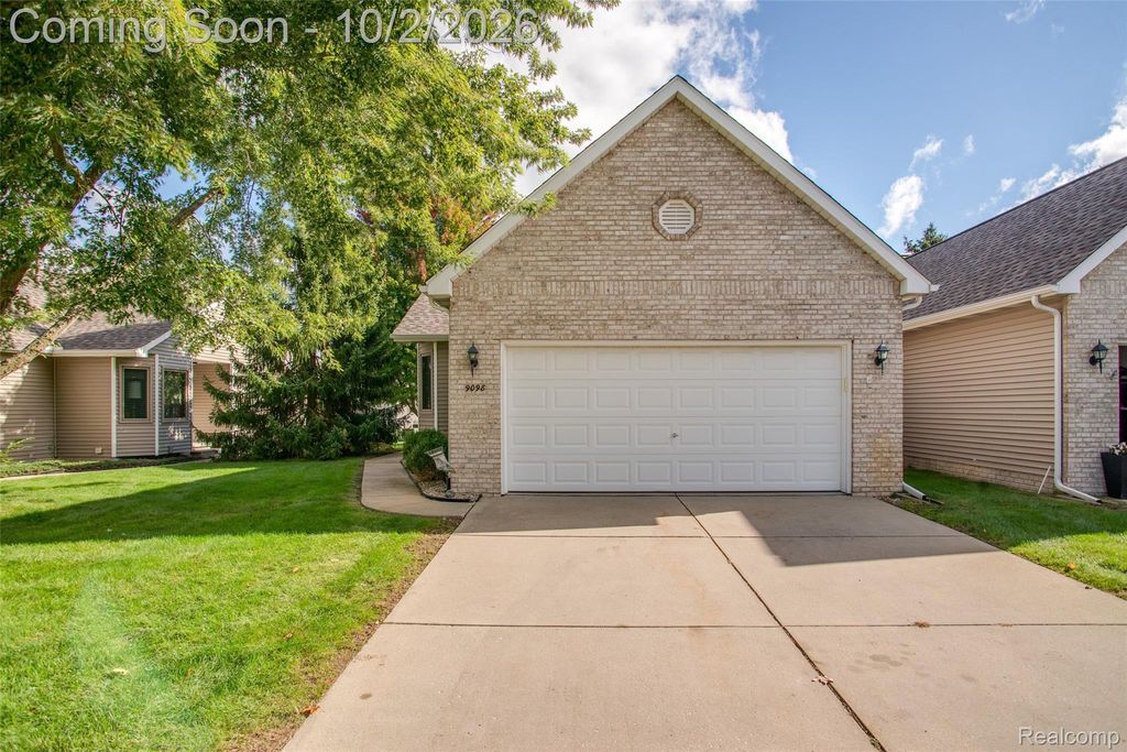 9098 Emily Drive, Davison