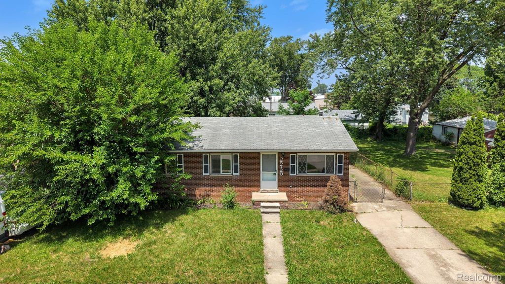 25720 Norfolk Street, Dearborn Heights