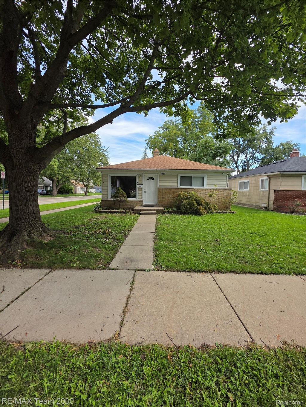 4601 Gertrude Street, Dearborn Heights
