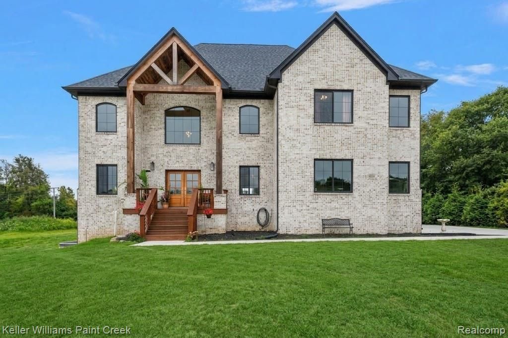 4850 Pinecrest Court, Dryden