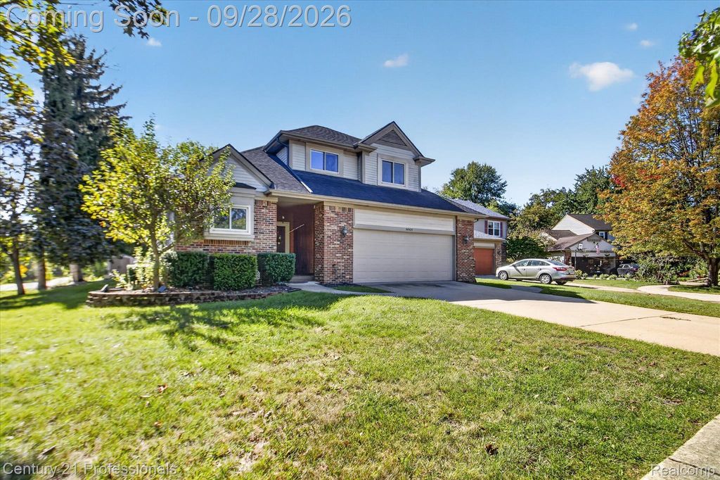 44409 James Court, Canton charter township