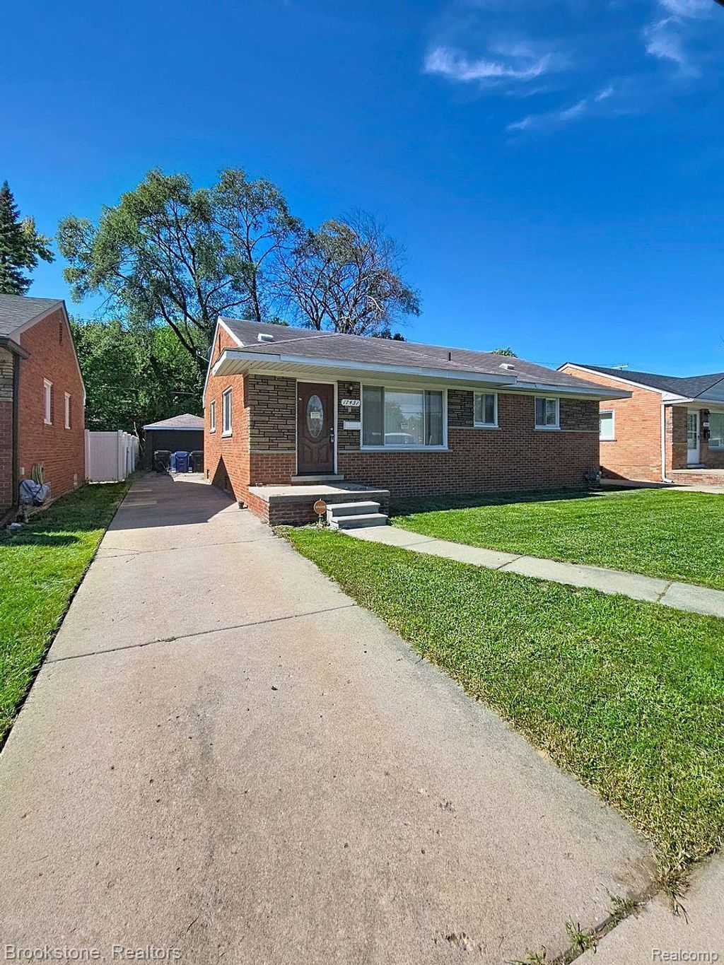 17431 Beech Daly Road, Redford charter township