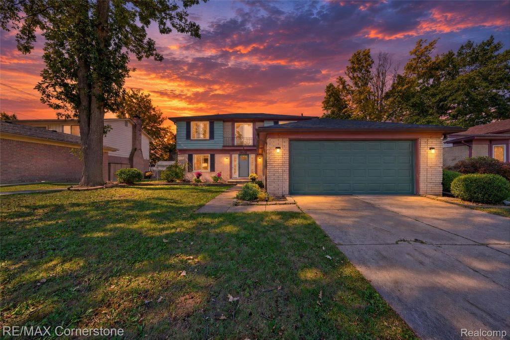 20672 Foxboro Street, Riverview