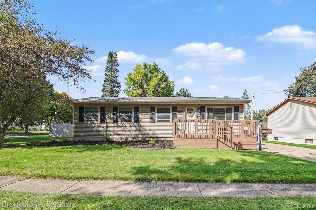 543 Sequoia Drive, Davison