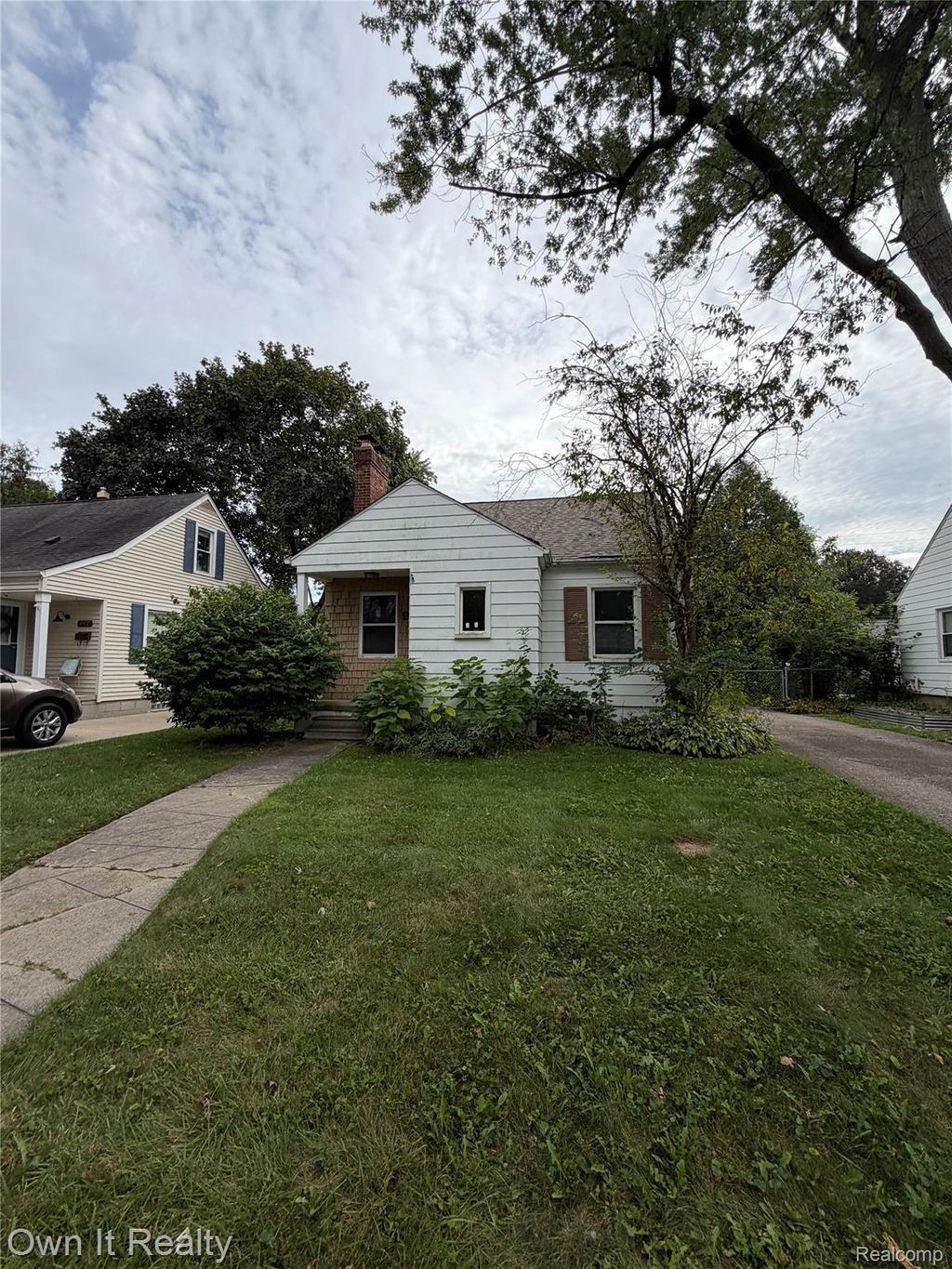 923 Orchard Grove Drive, Royal Oak