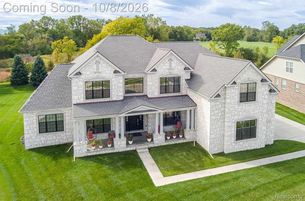 51252 Silverton, Canton