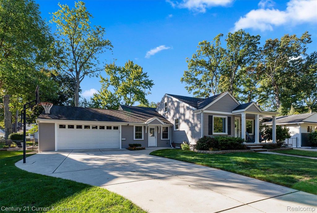 629 Ellen Avenue, Royal Oak