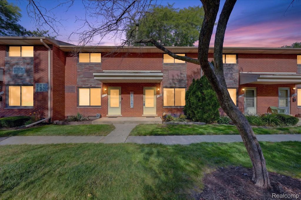 29130 Tessmer Court, Madison Heights