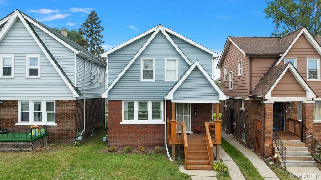 5065 Evaline Street, Hamtramck