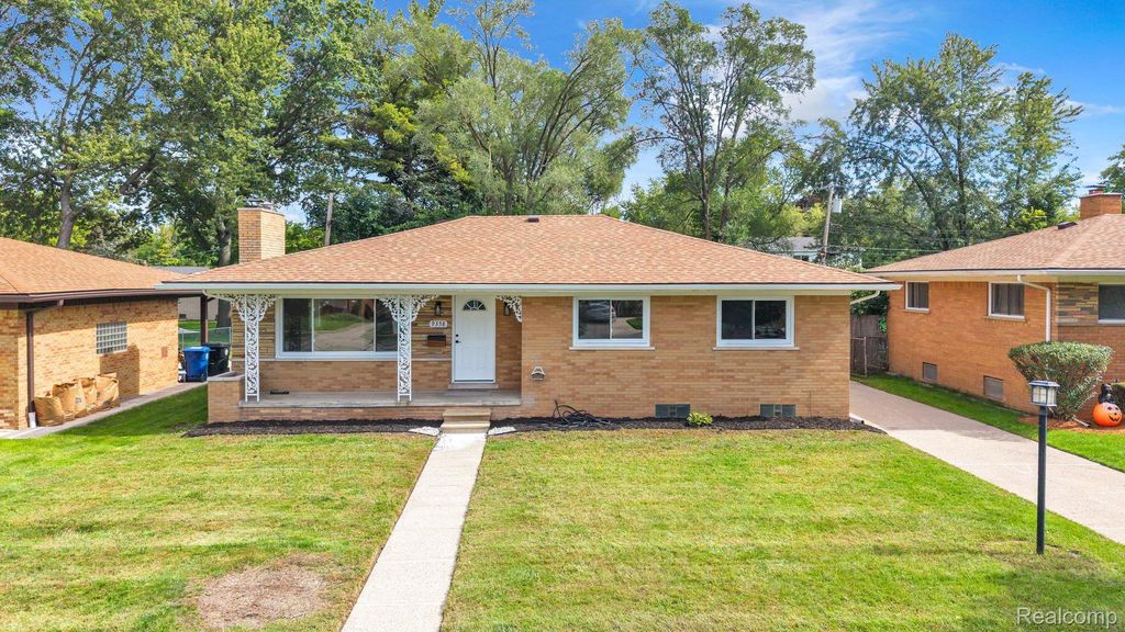 9358 Virgil, Redford