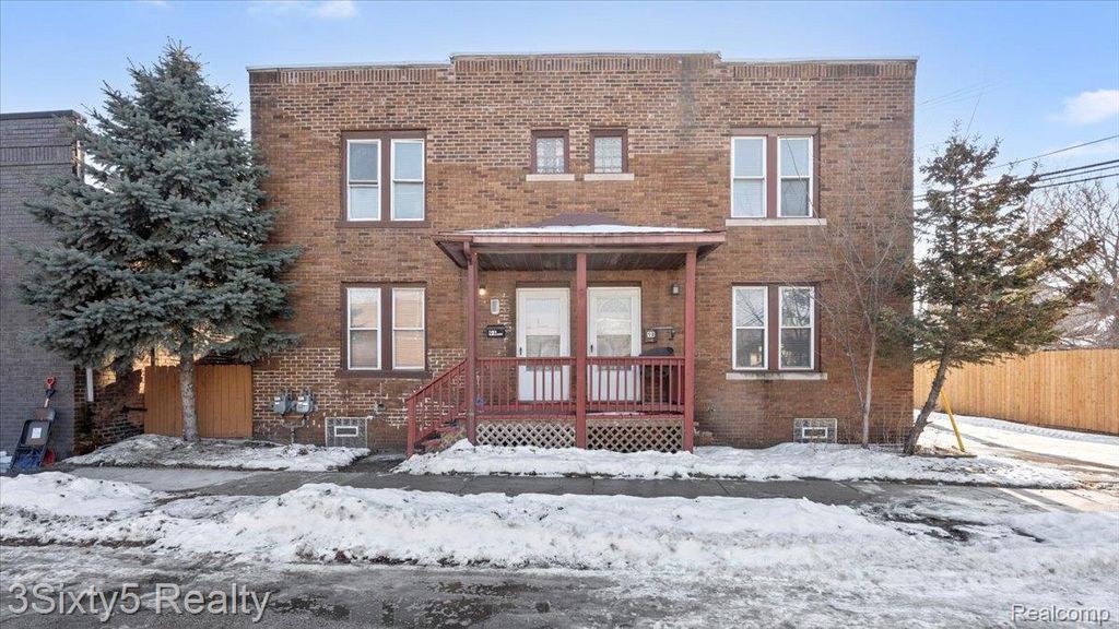 9 Myrtle Street, River Rouge