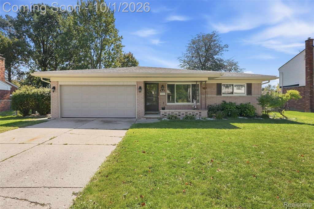 38733 Lancaster Street, Livonia