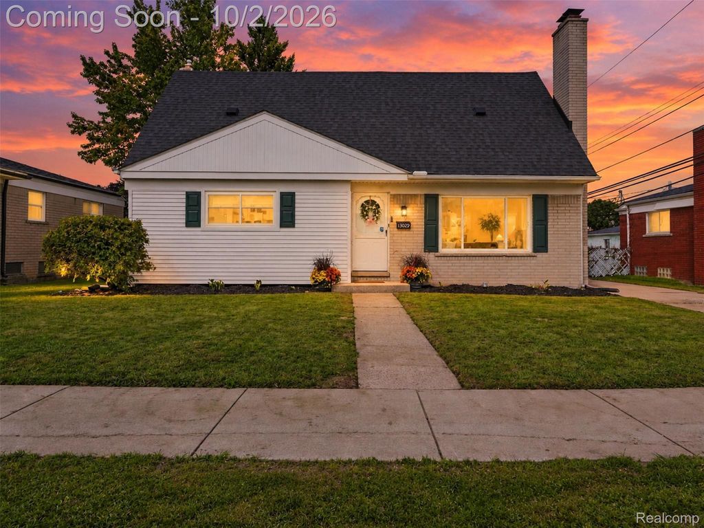 13029 Geoffry Drive, Warren