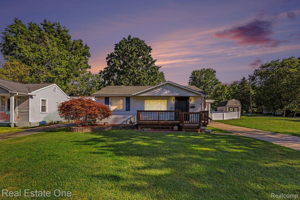 543 Atwater Street, Lake Orion