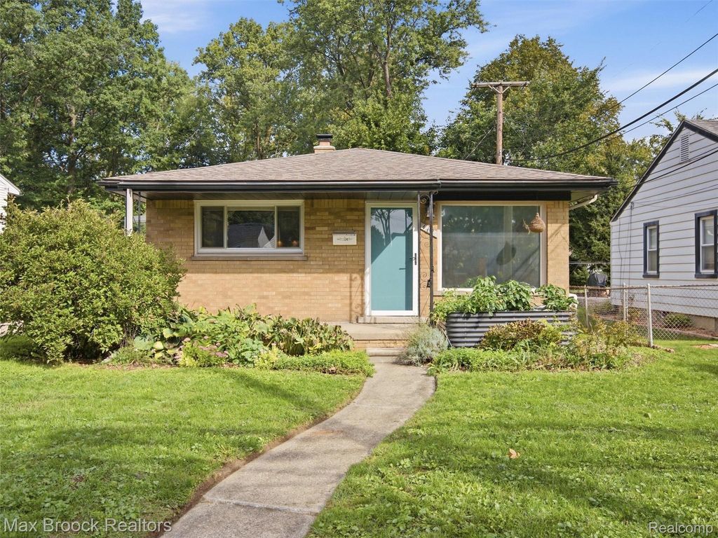 419 Lincoln Avenue, Clawson