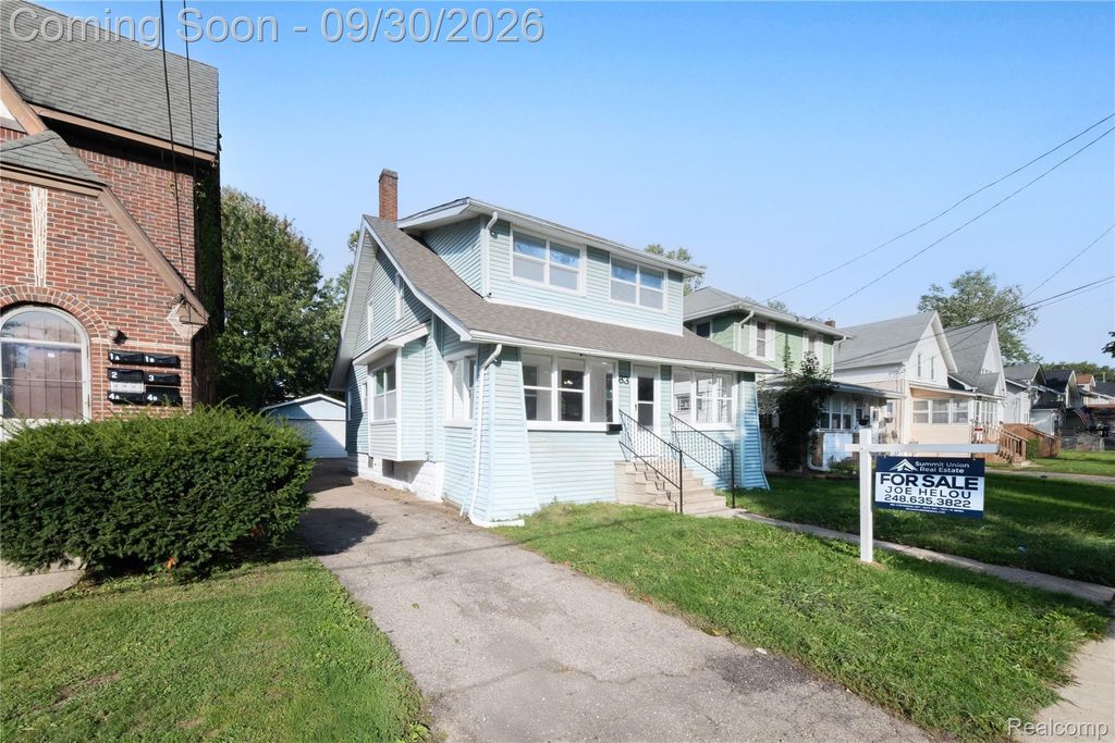 63 Mark Avenue, Pontiac