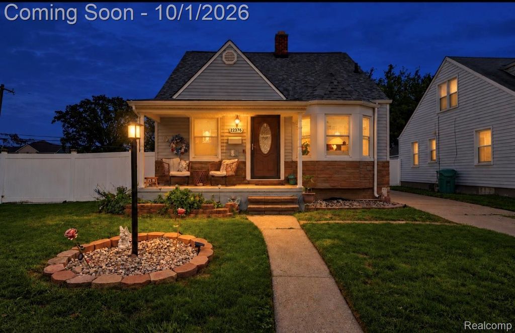 22376 Firwood Avenue, Eastpointe