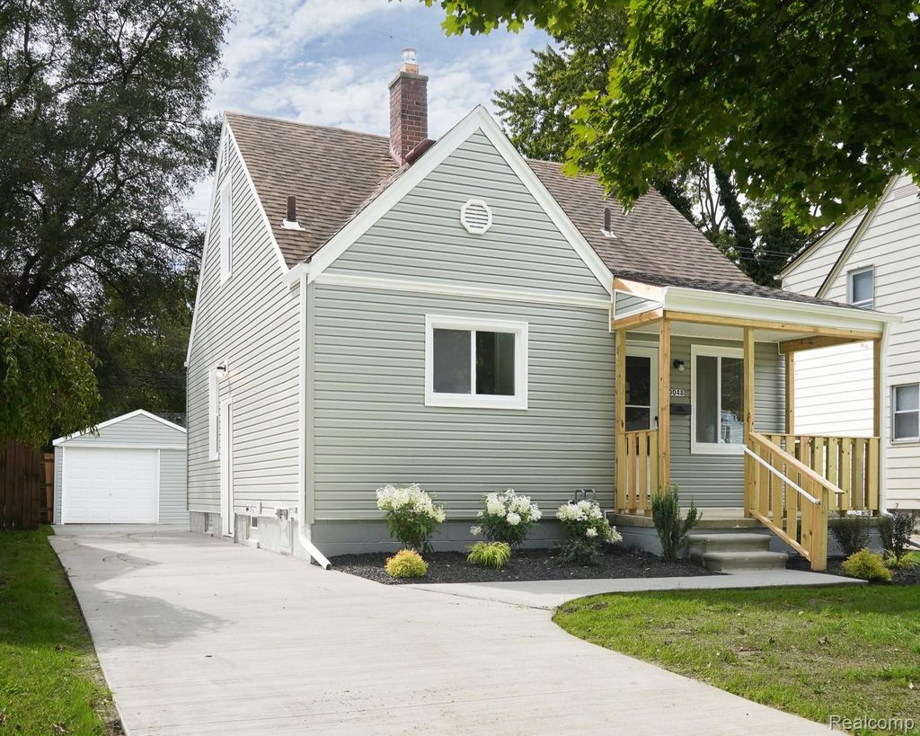 20048 Washtenaw Street, Harper Woods