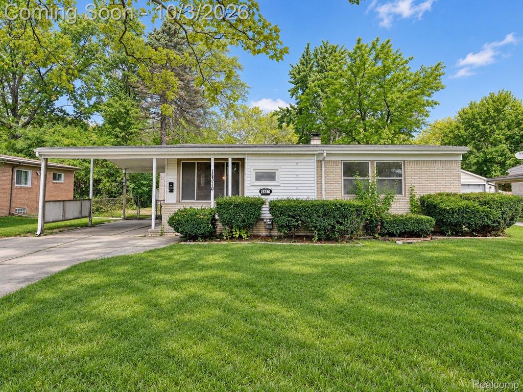 15310 Oak Park Boulevard, Oak Park