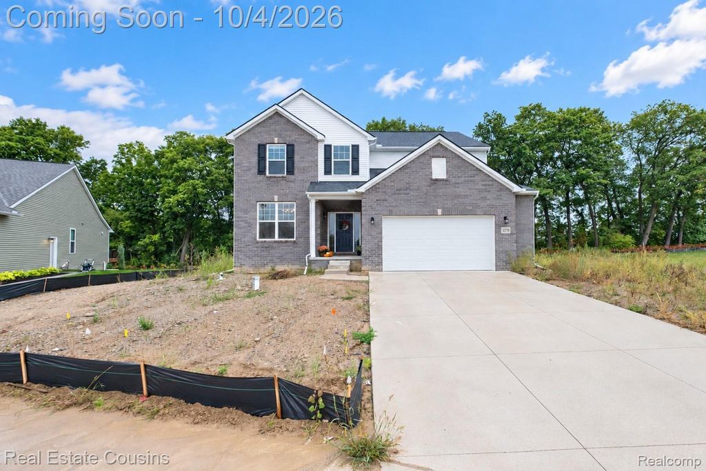 6270 Parker Drive, Fenton charter township