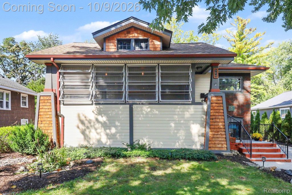 374 Pearson Street, Ferndale