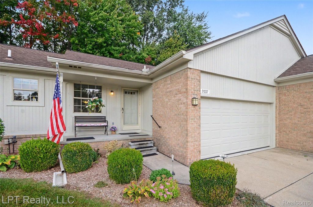 51237 Elly Drive, Chesterfield