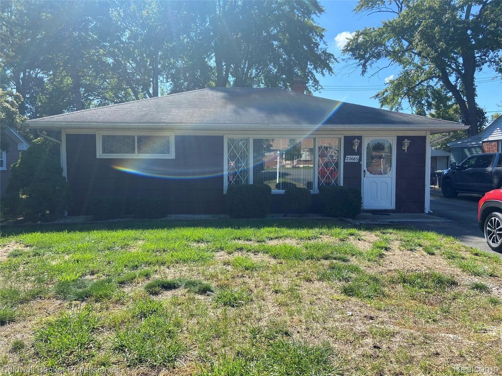 22665 Cloverlawn Street, Taylor