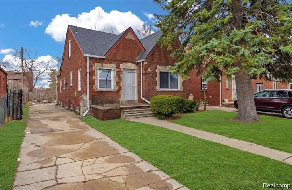 11437 Kenmoor Street, Detroit