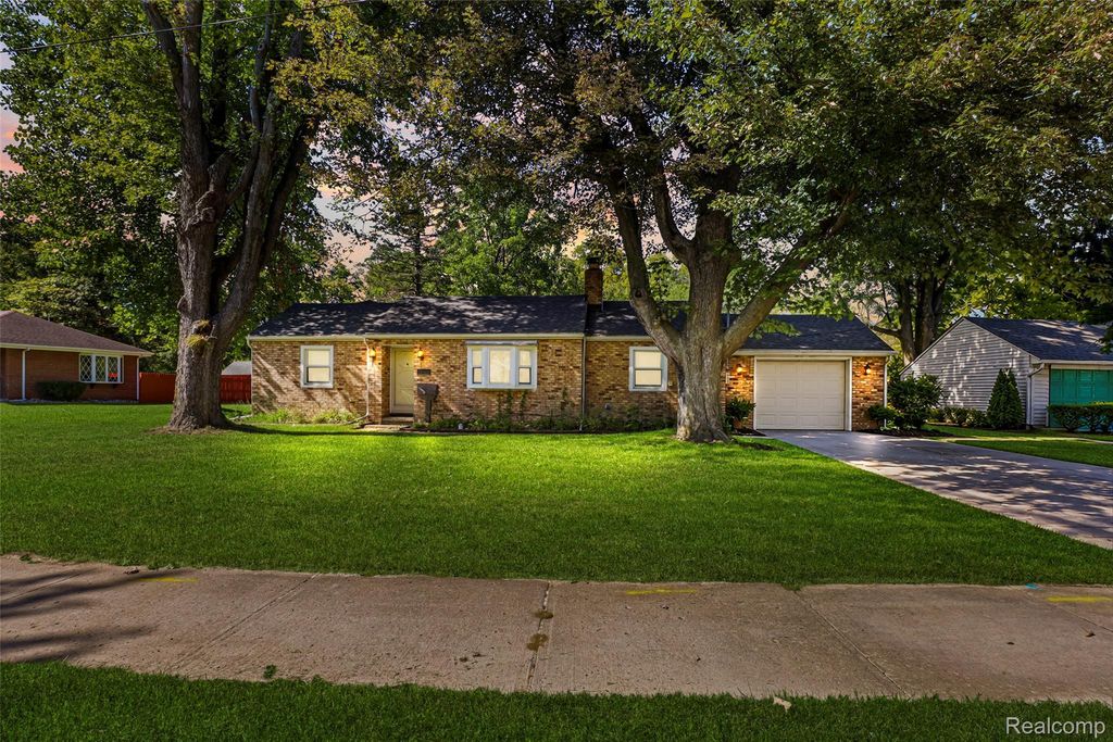 32400 Woodbrook Drive, Wayne