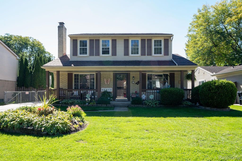 12866 Windsor Court, Sterling Heights